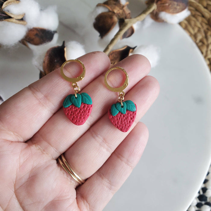 Mini Strawberry Huggie Earrings - Cayenne & Cake