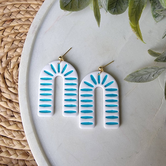 Arches in Coastal Tile - Cayenne and Cake