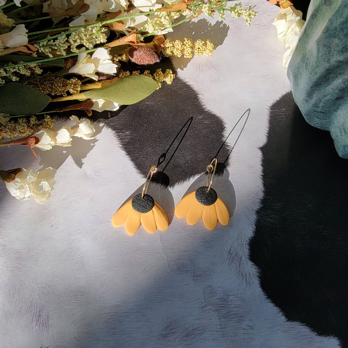 Black Eyed Susan Hoop Earrings - Cayenne & Cake