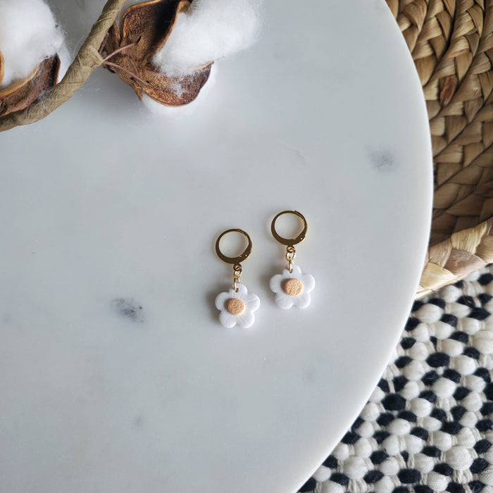 Mini Daisy Huggie Earrings - Cayenne and Cake