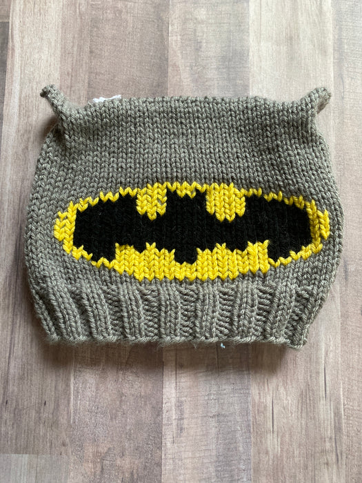 Little Batman Hat by Valerie Knits - 2272