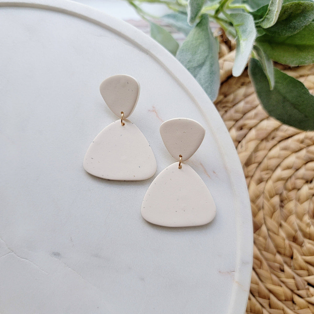 Rounded Earrings in Peppered Cream by Cayenne and Cake Applecore